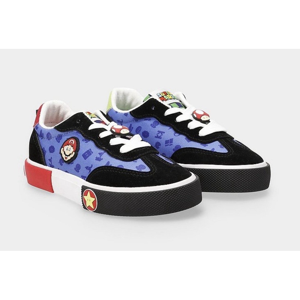 Nintendo Super Mario Luigi Boys Canvas Sneaker Youth Size 2 NWOB